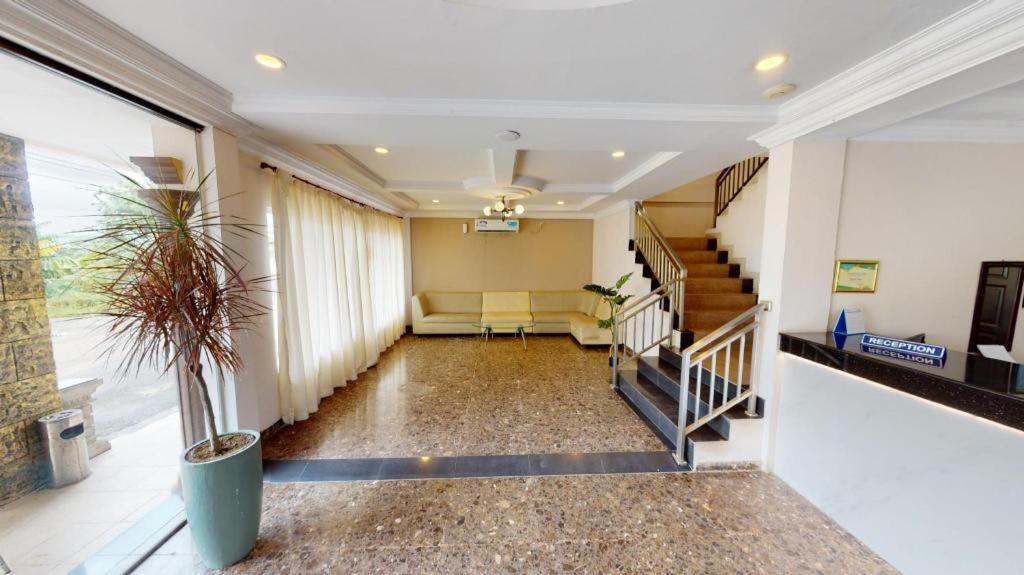 The Music Hotel Kangboi Bagian luar foto