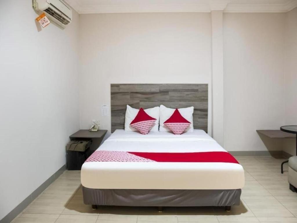 The Music Hotel Kangboi Bagian luar foto