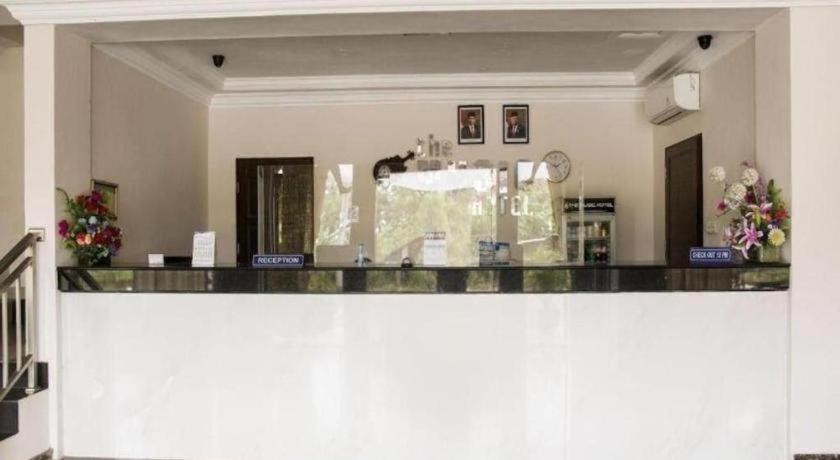 The Music Hotel Kangboi Bagian luar foto